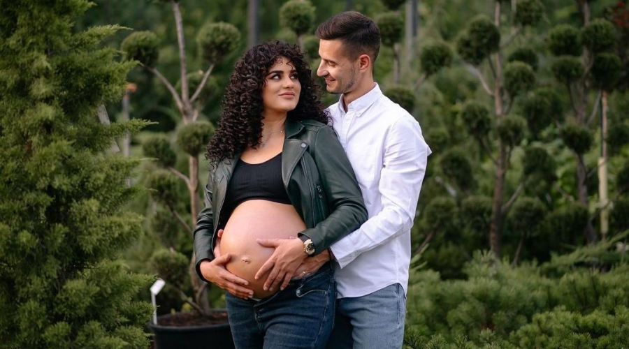Atat de emotionant! Mihaela Tabura a nascut. Vezi prima imagine cu bebelusul, dar si ce prenume au ales parintii pentru micutul lor: „Bine ai venit...” - FOTO
