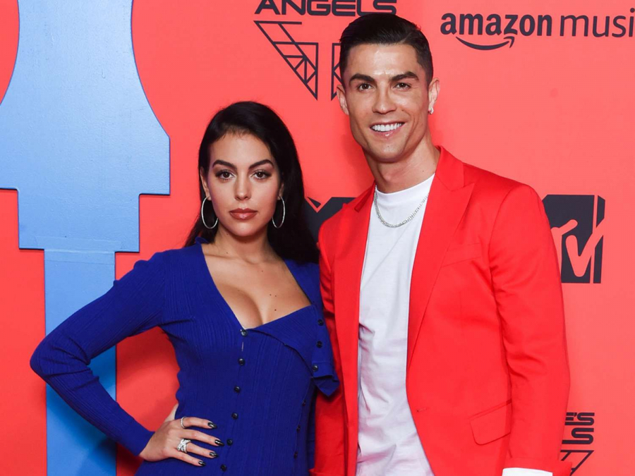 Georgina Rodriguez, mesajul cu care l-a emotionat pe Cristiano Ronaldo de ziua lui: „Indragostita de tine”