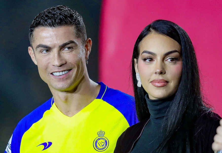 „Imi era rusine sa-l privesc”! Georgina Rodriguez, detalii nestiute despre momentul in care a facut cunostinta cu Cristiano Ronaldo