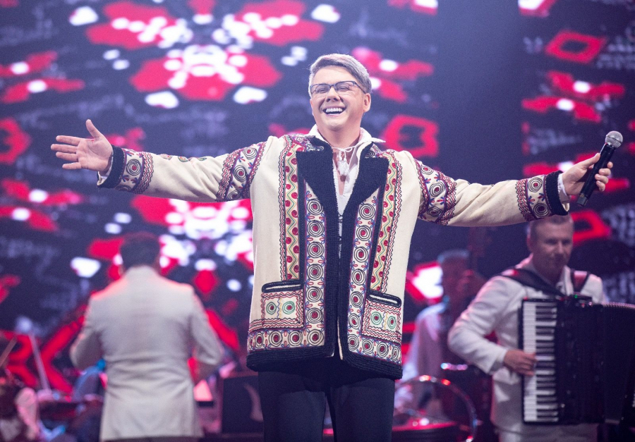 FUEGO, show total cu folclor la Sala Palatului din Bucuresti
