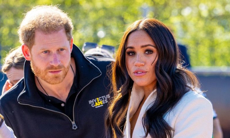 Printul Harry si Meghan Markle rup tacerea dupa controversele starnite de poza lui Kate. Ce declaratii a facut purtatorul lor de cuvant
