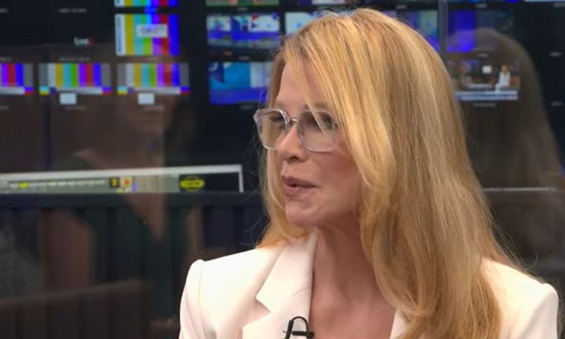 Povestea unei femei care si-a cheltuit toata mostenirea pe interventii estetice: „Am 68 de ani, dar arat de 43!”
