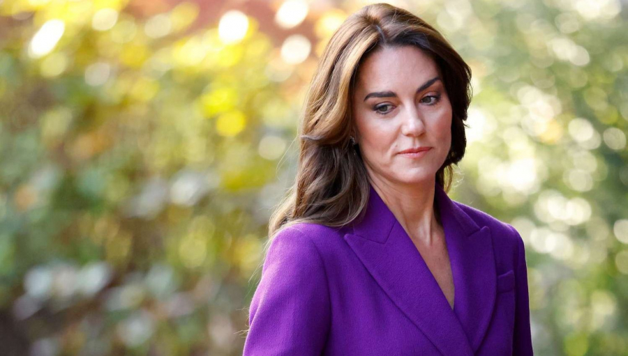 Kate Middleton urmează exemplul Prințesei Diana și acasă, când nu o vede nimeni! Ce face cu copiii ei Prințesa de Wales
