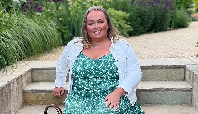 O tânără de 23 de ani a slăbit aproape 60 de kilograme, în doar 18 luni. Cum arată acum: „Ajunsesem să nu mai vreau să ies din casă” - FOTO