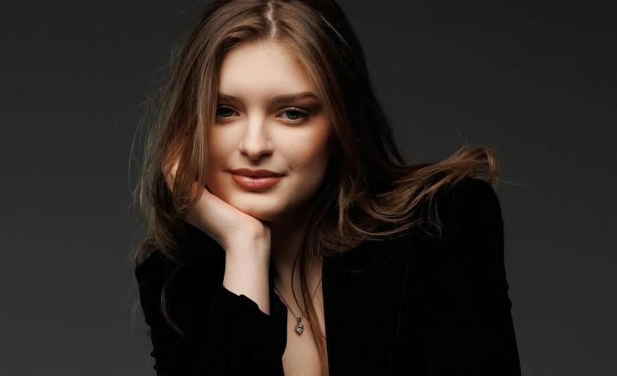 Sofia Scarlat, pe urmele mamei sale! Cum sună noua ei piesă și ce o face specială - VIDEO