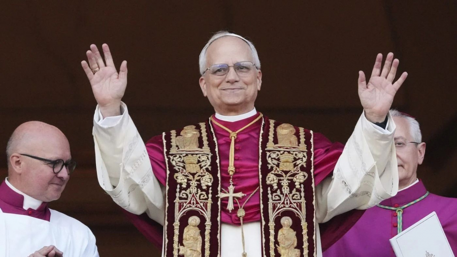 Cine este Papa Leon al XIV-lea. Robert Francis Prevost este primul suveran pontif născut în America de Nord și a devenit cardinal în anul 2023
