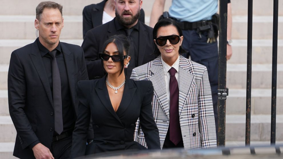 Kim Kardashian, păzită mai ceva ca un președinte după jaful din Paris. De ce a ajuns să plătească 12 milioane de dolari pentru protecție - FOTO