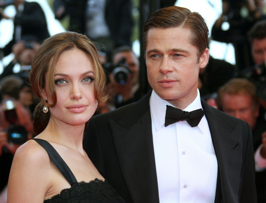 Brad Pitt și Angelina Jolie, de la cel mai admirat cuplu din lume la doi străini. După 8 ani de tăcere, actorul șochează cu prima reacție după divorț - FOTO