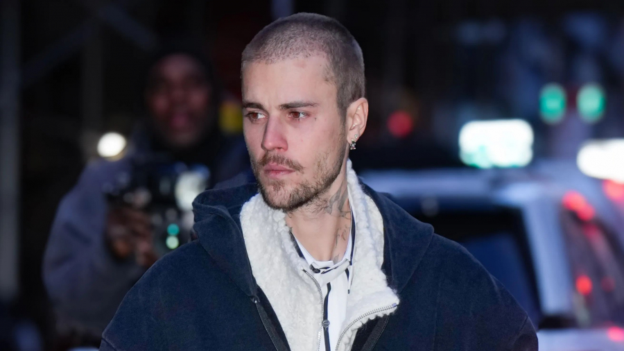 Fanii își fac din nou griji pentru Justin Bieber. Artistul, reacție dură în fața paparazzilor