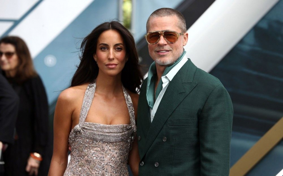 Brad Pitt și Ines de Ramon, un cuplu perfect pe covorul roșu - FOTO