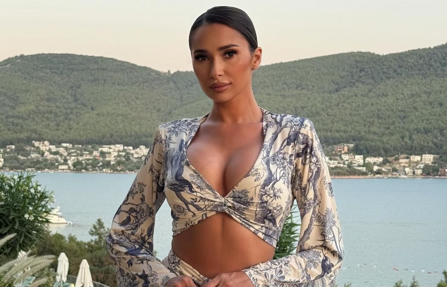 Vară cu soare și relaxare! Ce destinații de vacanță au ales vedetele de la noi în acest an - FOTO/VIDEO