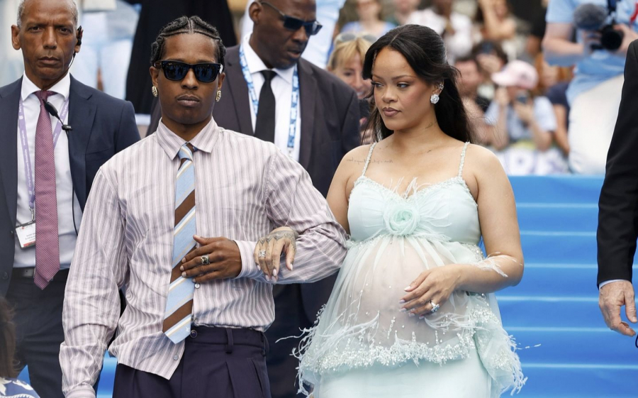 A$AP Rocky alimentează zvonurile despre sexul celui de-al treilea copil pe care îl așteaptă cu Rihanna