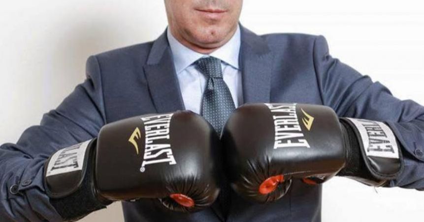 S-a stins din viață la doar 56 de ani! Fostul campion mondial suferea de o boală incurabilă