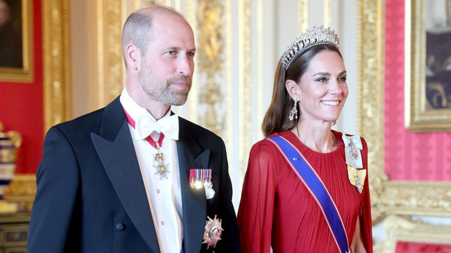 Meghan Markle, avertizată subtil de Kate Middleton prin intermediul vestimentației? Viitoarea regină a Marii Britanii nu și-a ales întâmplător ținuta purtată la Banchetul de Stat