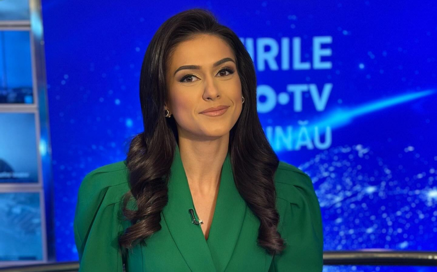 De la pupitrul știrilor - pe malul mării! Ce imagini a postat Valeria Capra din vacanță - FOTO/VIDEO