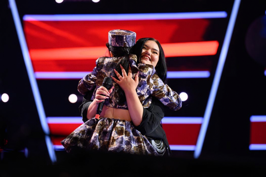 Irina Pătrașcu, eleva de 17 ani care a întors toate scaunele la „Vocea României” cu o interpretare impecabilă a piesei „Cuz I Love You” - VIDEO