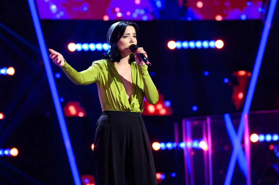 Luana Bongiorno a adus spiritul italian pe scena „Vocea României” cu melodia „L'Appuntamento” - VIDEO