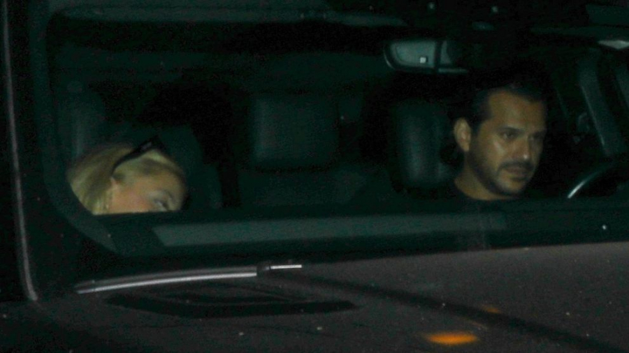 „Cea mai frumoasă actriță de la Hollywood” a anulat nunta în vară, iar în toamnă s-a afișat deja cu noul iubit. Recent, paparazzii au surprins-o în timp ce se întâlnea pe ascuns cu fostul logodnic
