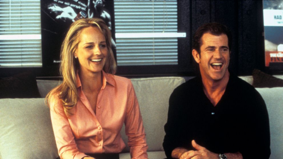 Ți-o amintești? Ne-a cucerit alături de Mel Gibson în „Ce-și doresc femeile”. La 62 de ani, Helen Hunt a ales să îmbătrânească natural și și-a surprins fanii cu un selfie rar: „Atât de autentică, atât de reală. Neobișnuit pentru Hollywood”!
