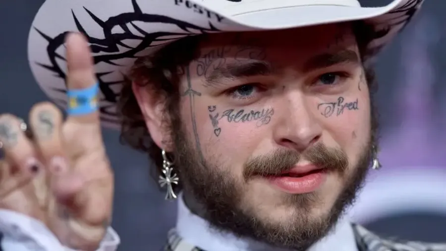 Cum arată Post Malone după ce a slăbit 27 de kilograme. La ce obicei, considerat nesănătos, a renunțat complet