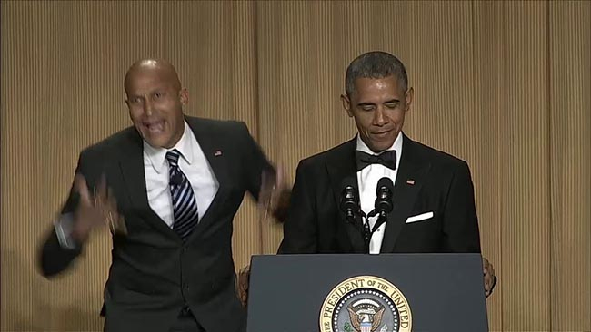 Cel mai agresiv traducator al presedintelui SUA! Cum i-a surprins Barack Obama pe jurnalisti la ultimul dineu - VIDEO