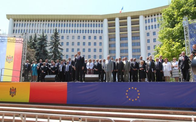 Summitul de la Riga ar putea sa dezamageasca Republica Moldova, Ucraina si Georgia privind aderarea la UE