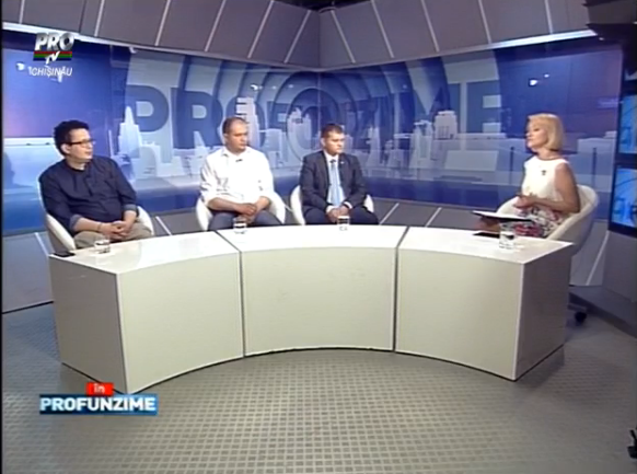 Munteanu, despre negocierile de a crea o noua coalitie: "Nimeni nu ne-a sunat" Pistrinciuc: "Filat l-a sunat pe Ghimpu, dar nu a raspuns"