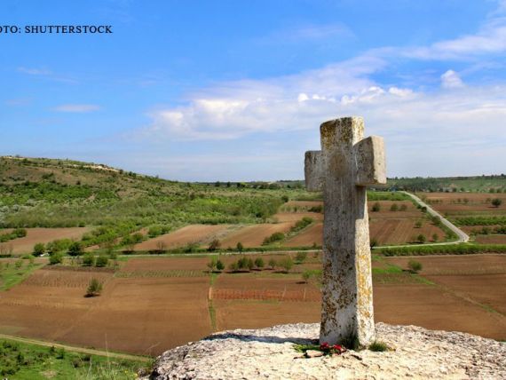 Deutsche Welle: Moldova, in fata unui dezastru economic. Alimentele si serviciile se vor scumpi, impozitele vor creste, cetatenii vor fugi din tara