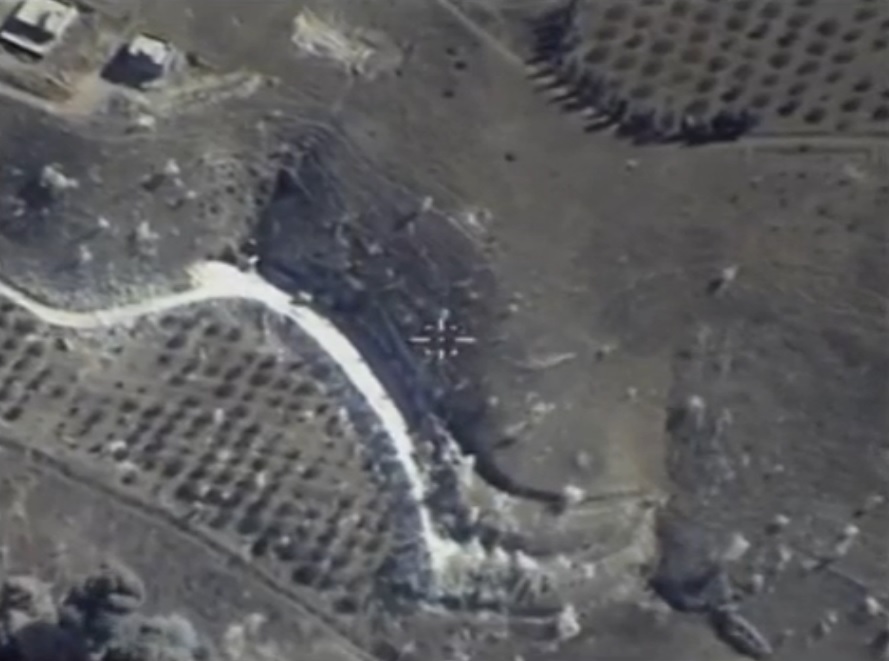 Siria: Rusii sustin ca au bombardat cel mai important oras din teritoriul Statului Islamic, Raqa