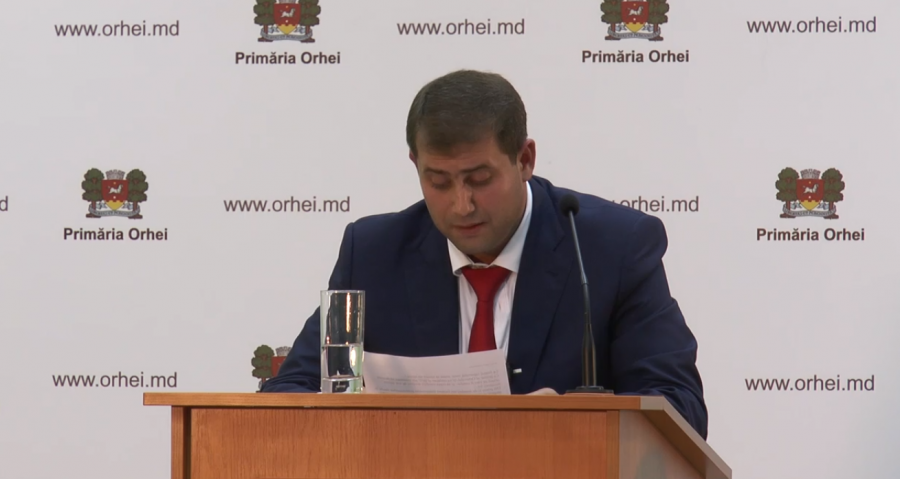 100 de zile in fruntea Orheiului: Ilan Shor si-a prezentat raportul de activitate in limba romana, dar in lipsa presei. Cu ce realizari se lauda