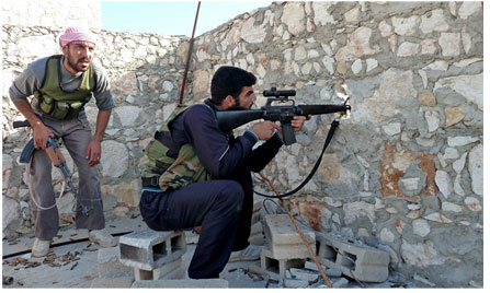 SUA au parasutat munitie destinata rebelilor care lupta contra regimului Bashar al-Assad. Afla cate tone