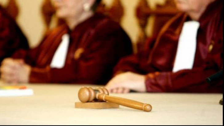 SESIZEAZA Curtea Constitutionala. PLDM cere sa se verifice daca ridicarea imunitatii lui Vlad Filat este constitutionala