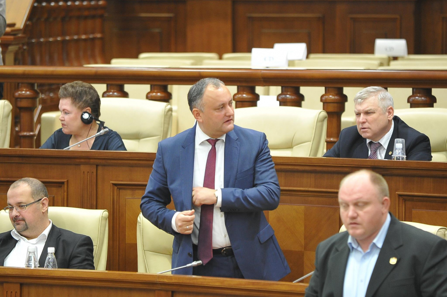 Dupa PLDM si PD, a venit randul socialistilor sa ceara o pauza in plenara Parlamentului