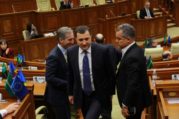 REACTIE DURA din Romania: " Plahotniuc, oligarh cu apucaturi de RACKET. Nu cumva banii nostri vor ajunge in buzunarele lui?"
