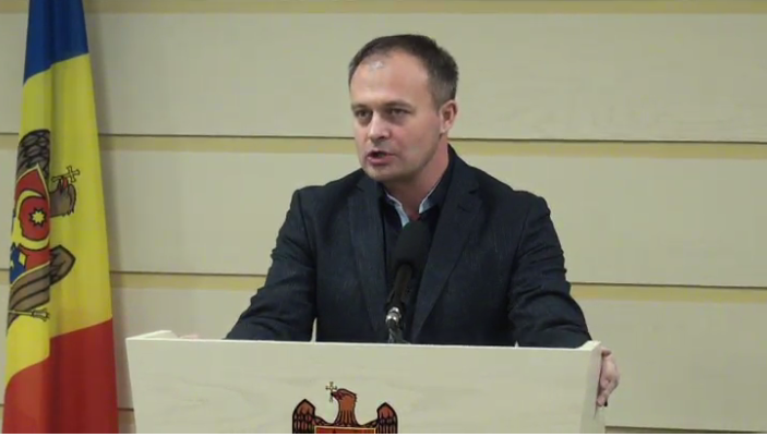 Andrian Candu: "Singurul partid care refuza sa dialogheze sau actioneaza foarte straniu este PLDM." Acuzatii la adresa liberal-democratilor