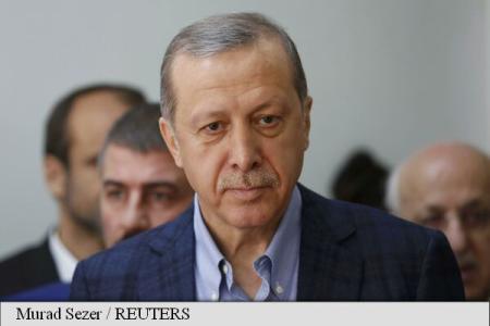 Turcia ar putea organiza un referendum privind trecerea la un sistem prezidential executiv