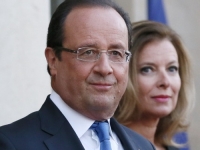 Telenovela de la ElysÃ©e continua. Partenera lui Hollande ar fi luat un sedativ puternic, amanta e insarcinata in patru luni