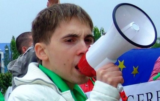 Alex Cozer: "Cati deputati vor parasi PLDM?"