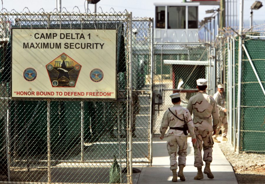 Barack Obama ar putea ocoli Congresul pentru a inchide Guantanamo