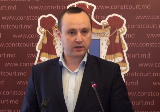 Capturarea statului nu este motiv intemeiat pentru dizolvarea Parlamentului? Socialistii sesizeaza Curtea Constitutionala