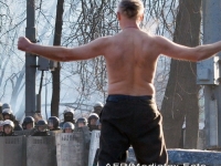 Lupte de strada in Kiev intre protestatari si fortele de ordine. Klitschko: "Situatia este fara precedent in istoria tarii"