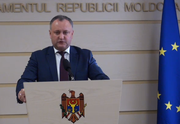 Ministerul Finantelor are datorii de miliarde, iar Candu este acuzat de uzurparea puterii. CE declaratii a facut Dodon dupa protestul din Parlament