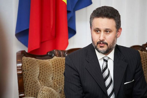 Marius Lazurca, invitat la emisiunea "In PROfunzime" cu Lorena Bogza