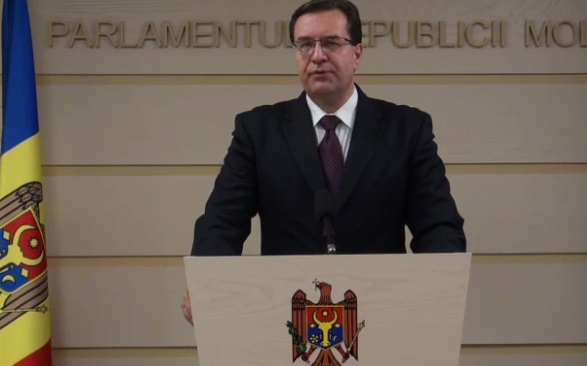 Strelet: "Nu au fost atinse rezultate. Dupa un nou consiliu politic national al PLDM urmeaza sa vedem daca vom continua discutiile" Lupu: "Ei vor un premier apolitic, insa ministrii sa fie de la partide"