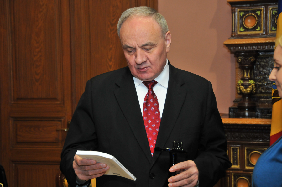 Seful statului a ales un candidat pentru functia de premier? Mihai Ghimpu sugereaza acest lucru. Ce spune purtatorul de cuvant al presedintelui