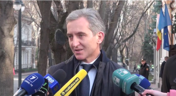 Iurie Leanca: Trebuia sa discutam despre principii si valori cu partidele, insa totul s-a redus doar la cine va desemna candidatul la functia de premier. Ce spune despre candidatura lui Plahotniuc