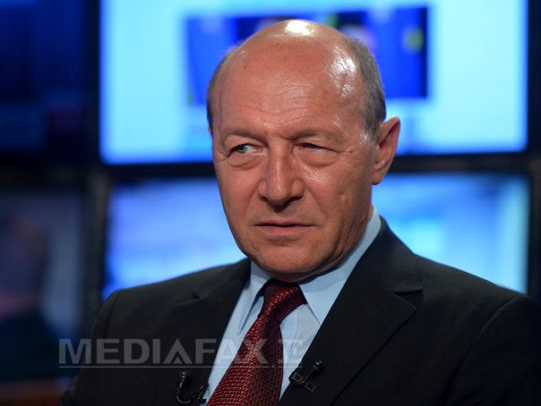 Basescu: Daca Guvernul Sturza nu obtine votul Parlamentului, Plahotniuc merita expulzat