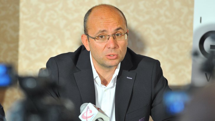 Fost consilier al lui Plahotniuc: Presedintele Timofti a fost invins. Moldova e sub o turbulenta geopolitica. Situatia nu se va calma