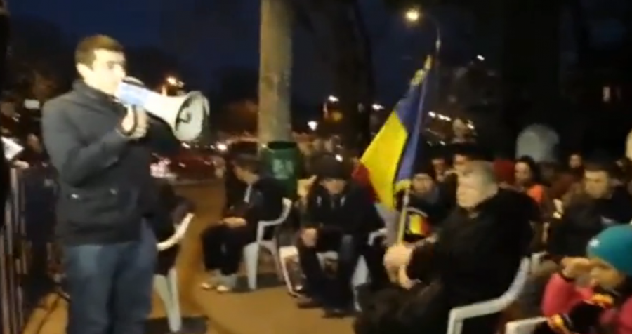 Unionistii s-au adunat la Palatul Cotroceni din Bucuresti: Vrem un pact national privind reintregirea