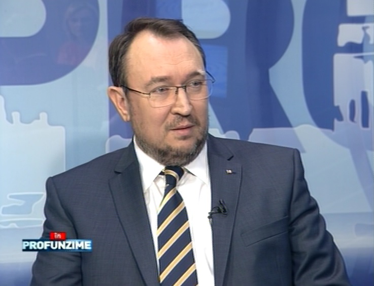 Alexandru Tanase: "Dl Timofti a salutat decizia; O sesizare mai mult sau mai putin similara a fost depusa la Curte acum zece ani"